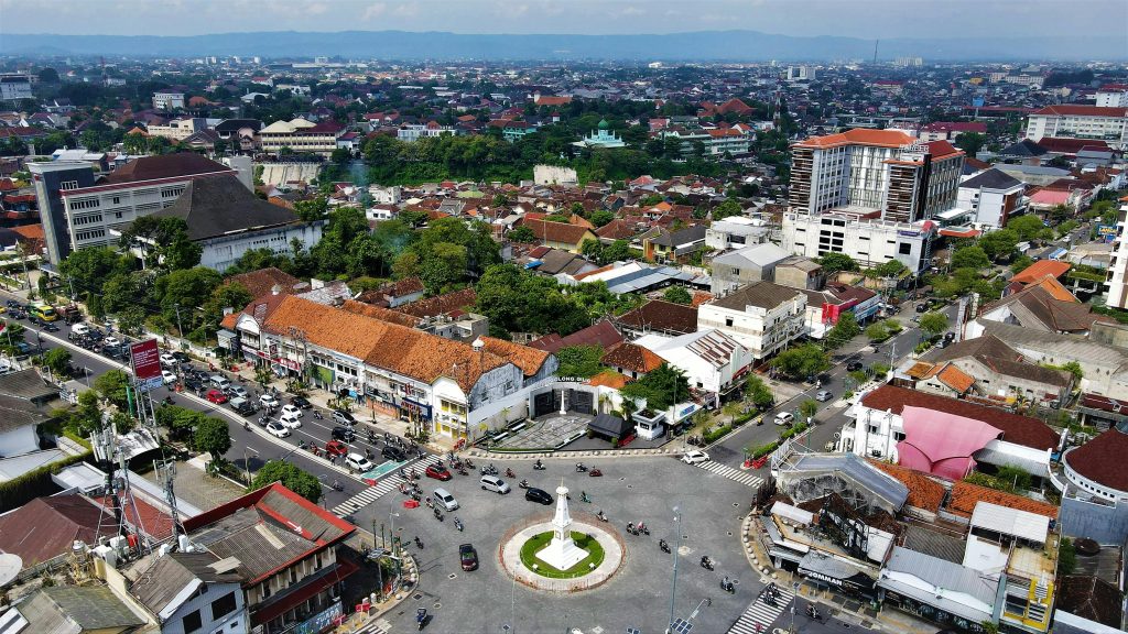 travel jogja jakarta