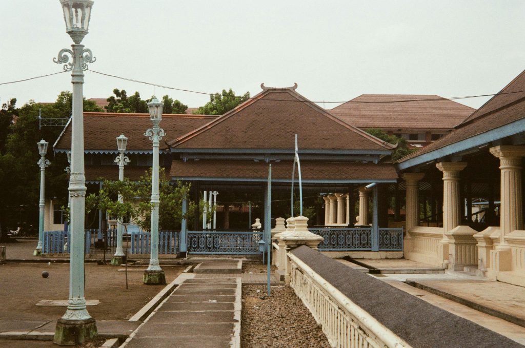 travel bandung solo